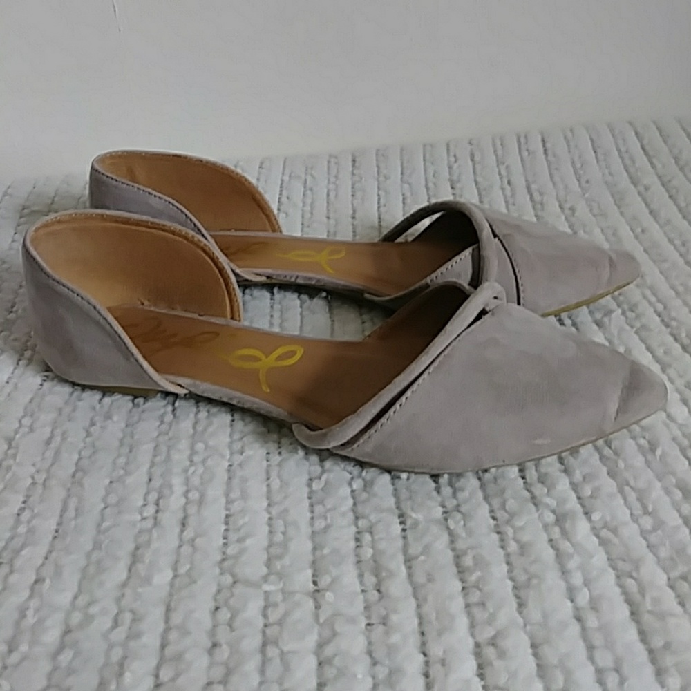 Light purple flats